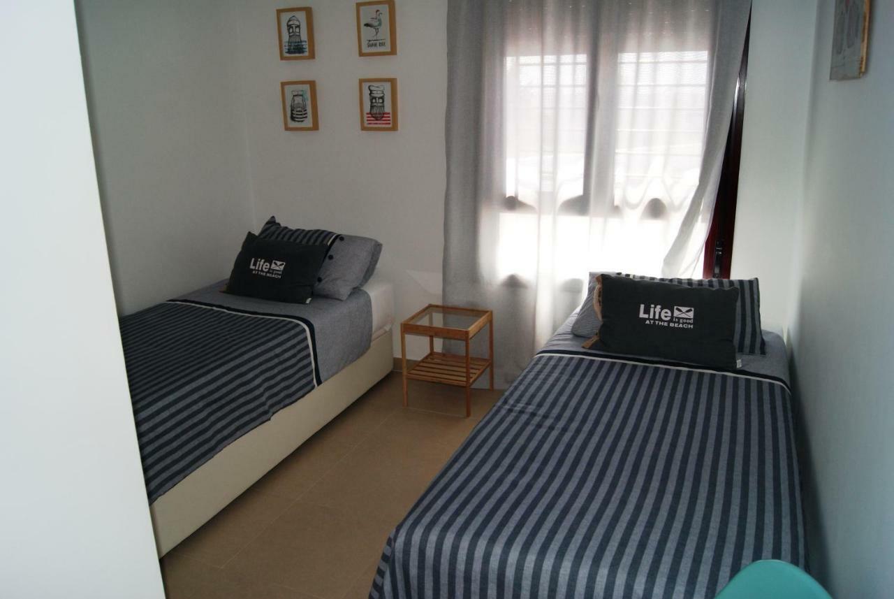 Apartamento Tirma Conil كونيل ذي لا فرونتيرا المظهر الخارجي الصورة